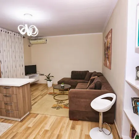 R&b Center Apartman Tirana