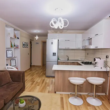 R&b Center Apartman